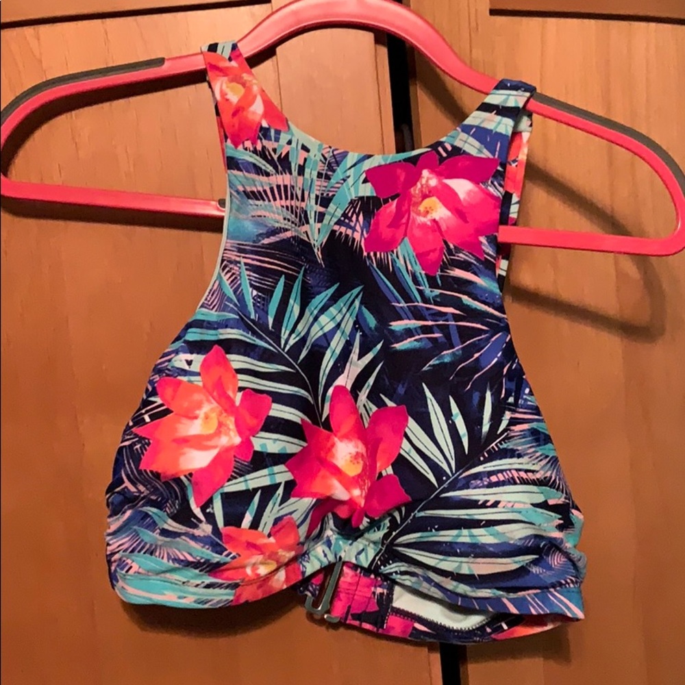 Xhilaration bathing suit top